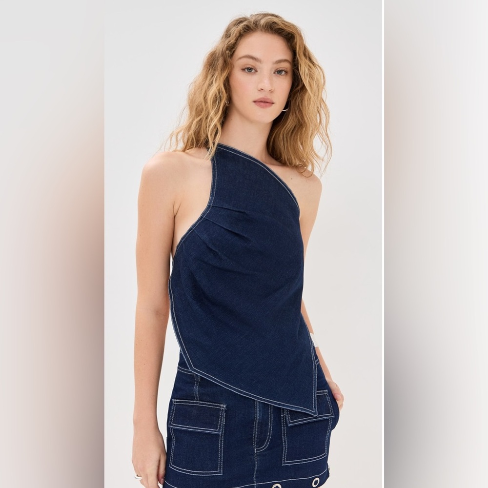 RANGEL LILY TOP NWT